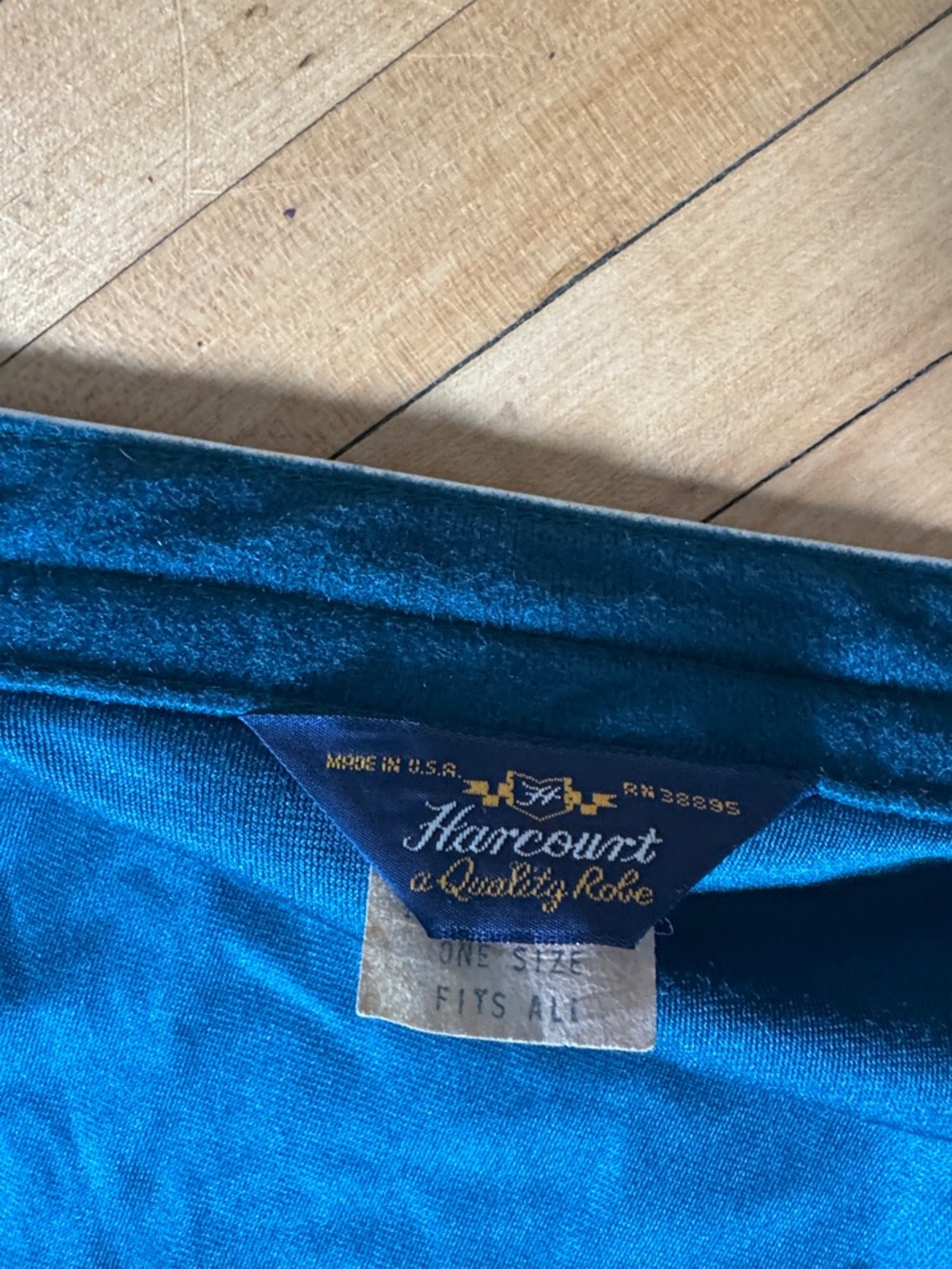 Harcourt Quality Robe One Size Teal Top